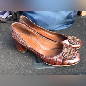 Tory Burch Women Brown Croc Embossed High Heel Pumps Shoe size 9.5
